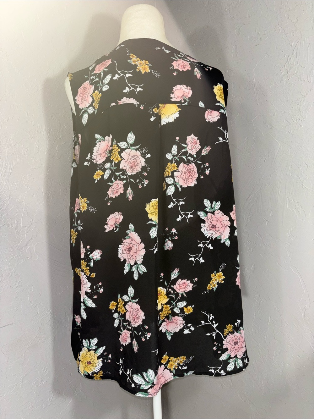 Maurices Black Floral V-Neck Sleeveless Blouse with Pink & Yellow Flowers - Picture 7 of 12